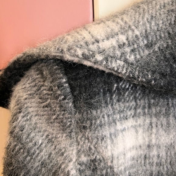 Fuzzy black and white ombre long coat from Apt. 9 - Picture 6 of 6